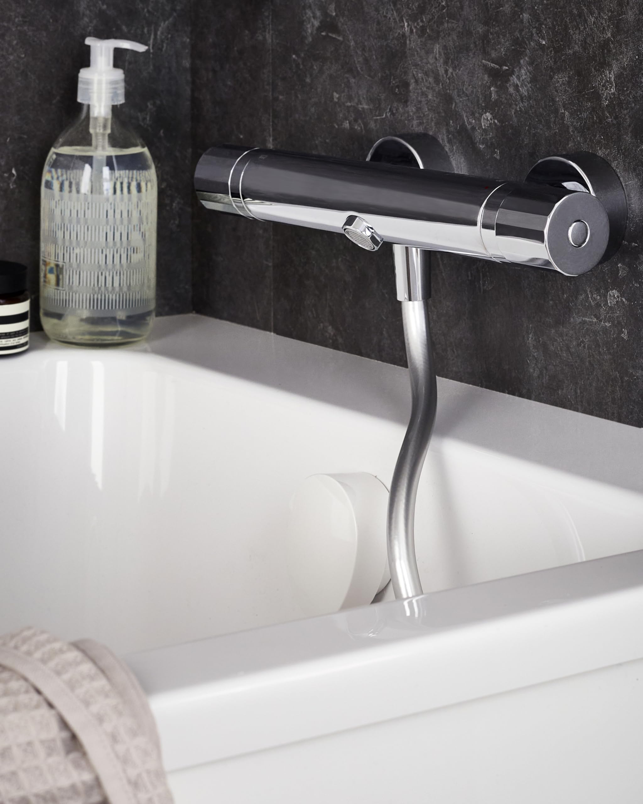 jacob-delafon-oscar-mitigeur-bain-douche-thermostatique-chrome image 2