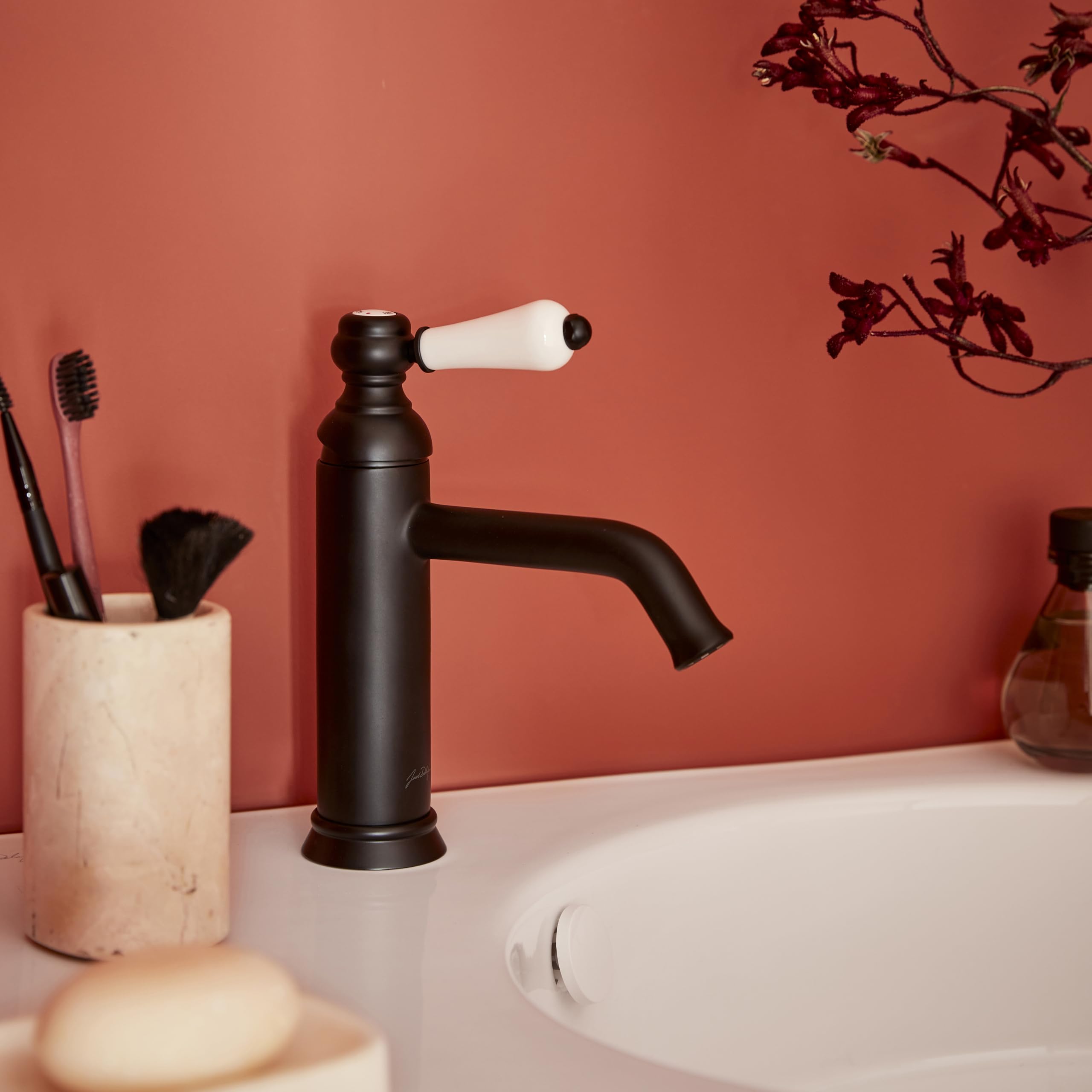 jacob-delafon-louise-mitigeur-lavabo-r-tro-noir-mat-c-ramique image 3