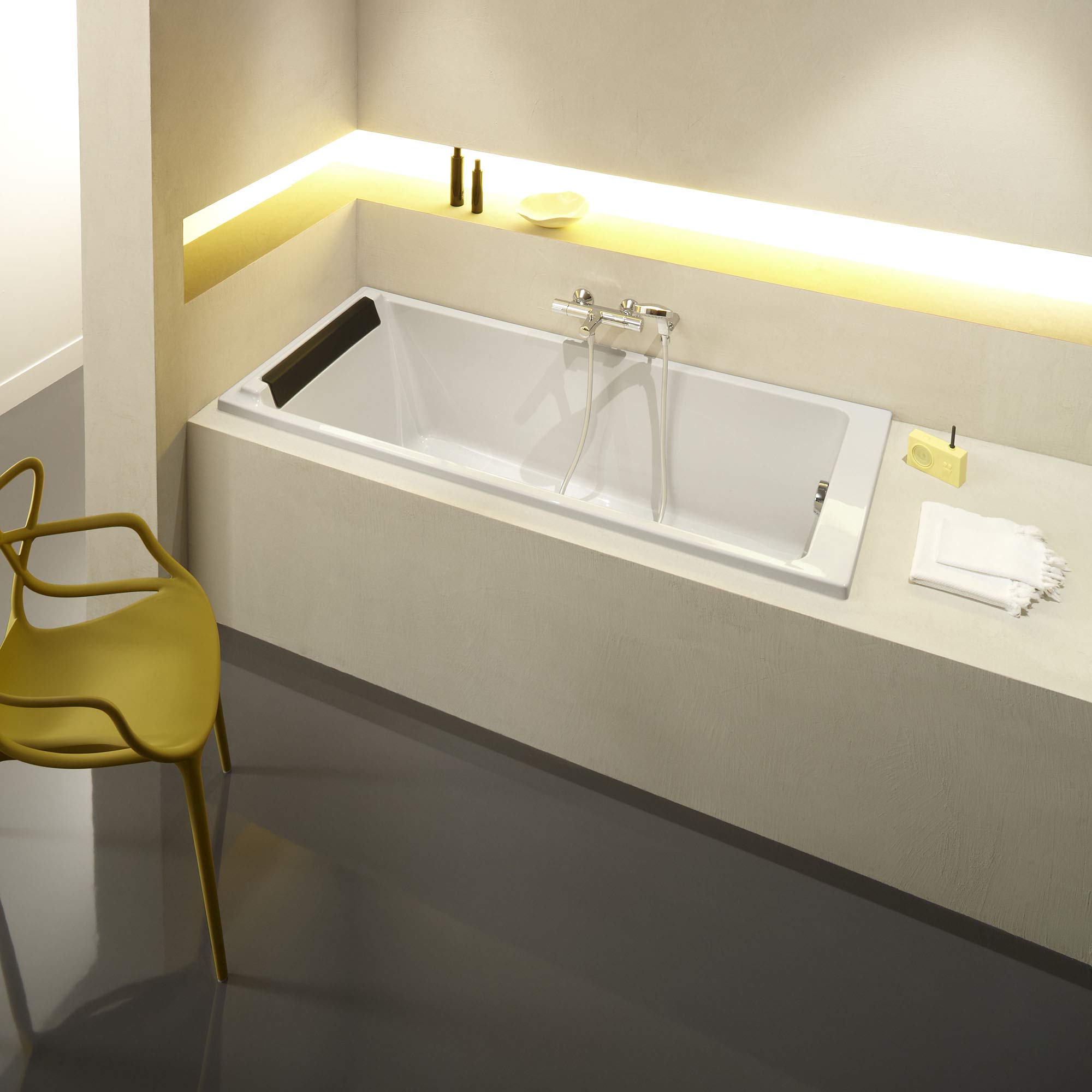 jacob-delafon-ove-spacio-e6d409-00-baignoire-170x70-blanc image 2